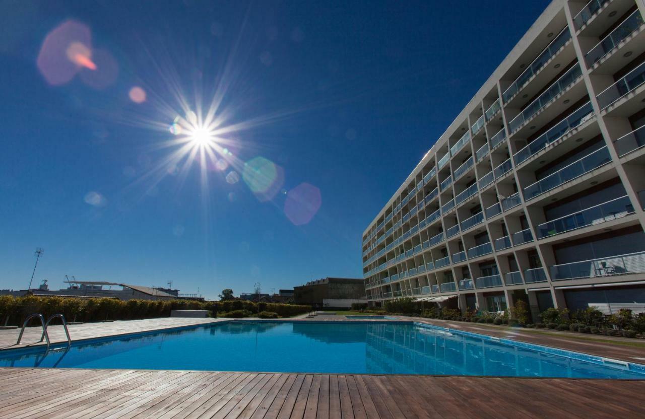 Charming Apartment With Balcony & Pool Lisbon Bagian luar foto